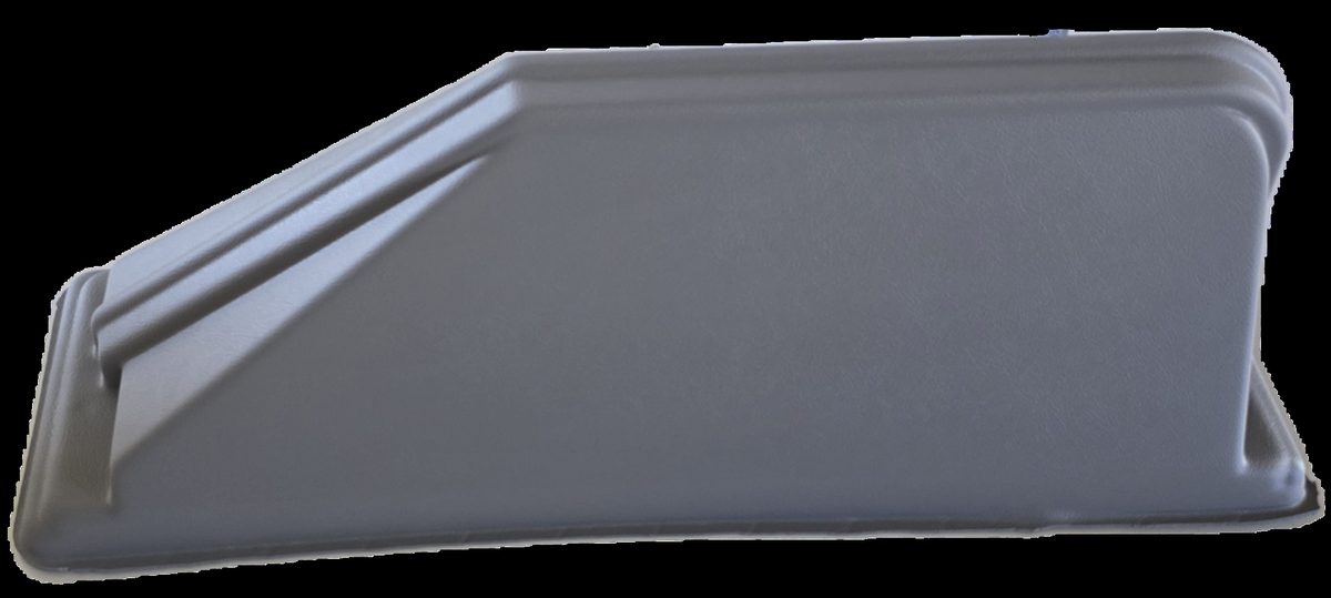 Thermoformed automotive interior panel produced at MB TERMOFORMA
